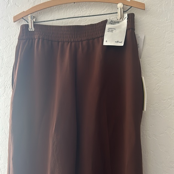 NWT Aritzia Alanya pant in cognac - Picture 4 of 4